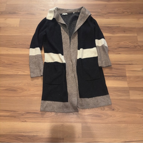 Max Studio Black and Tan Knit Cardigan - Picture 2 of 6